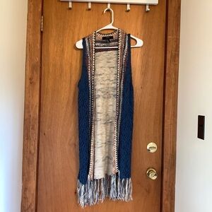 Forever 21 Boho Knit Crochet Fringe Vest